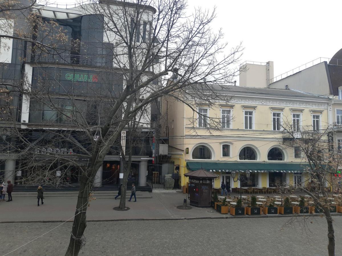 Hotel Reno On Deribasovskaya Одеса Екстериор снимка